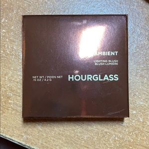 hourglass blush, never used, w/ packaging